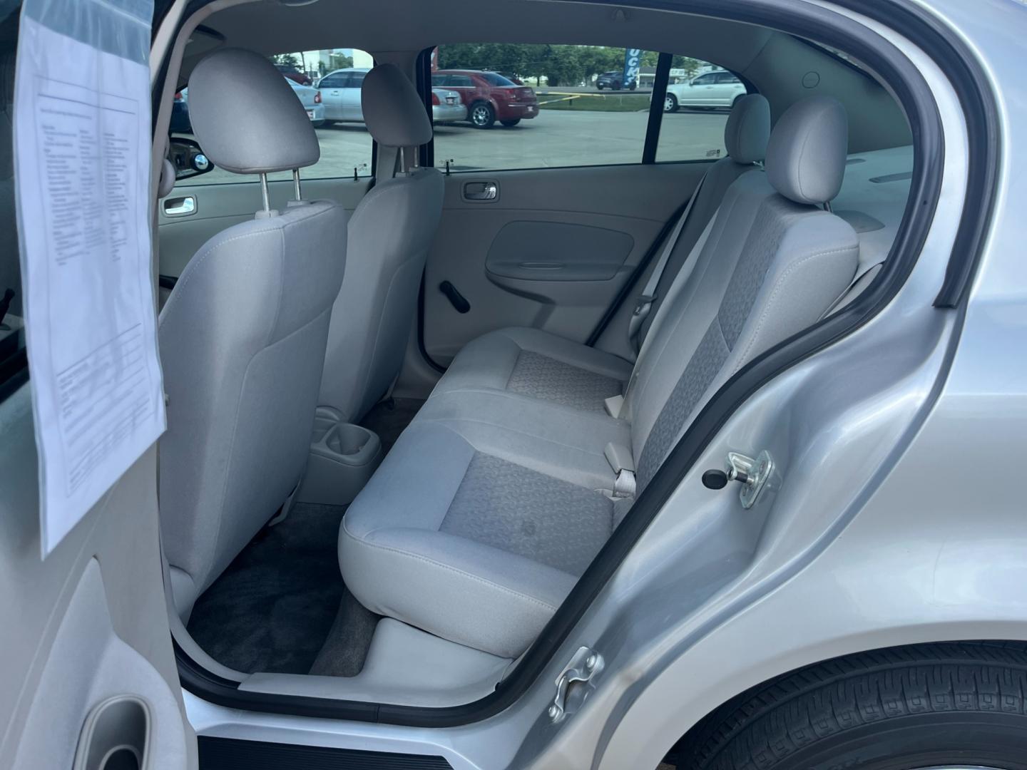 2009 SILVER /black Chevrolet Cobalt LS Sedan (1G1AS58H697) with an 2.2L L4 DOHC 16V engine, 4-Speed Automatic Overdrive transmission, located at 14700 Tomball Parkway 249, Houston, TX, 77086, (281) 444-2200, 29.928619, -95.504074 - Photo#9